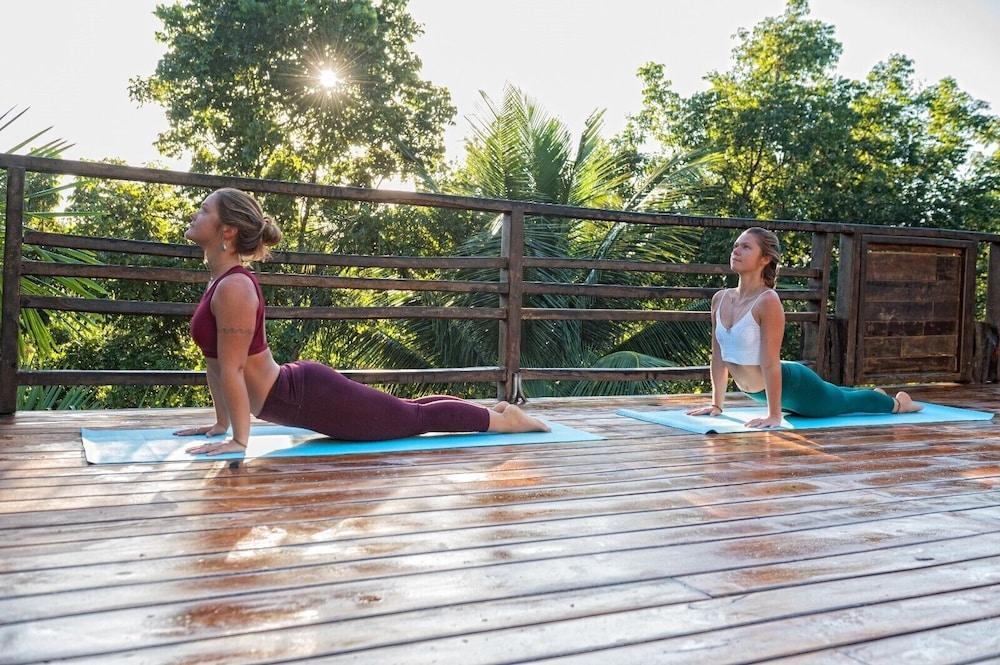 Hotel Buenavista Bacalar Jungle Experience ภายนอก รูปภาพ