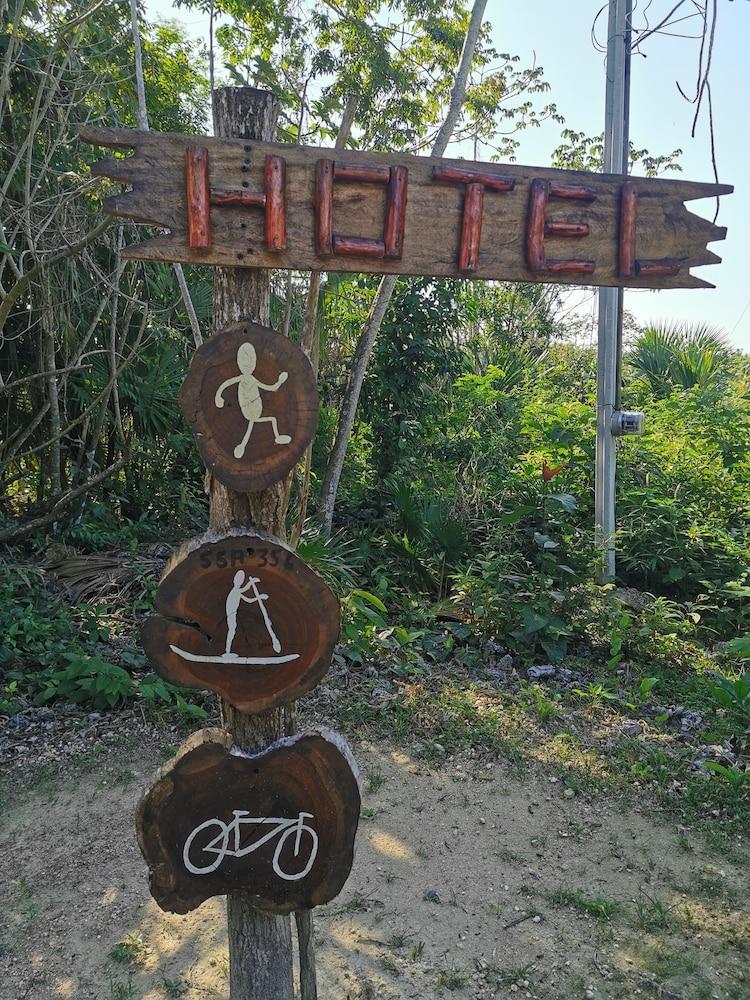Hotel Buenavista Bacalar Jungle Experience ภายนอก รูปภาพ